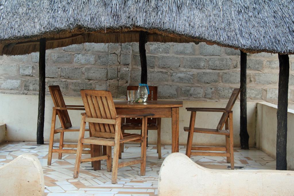 Golden Days Lodge Livingstone Bagian luar foto